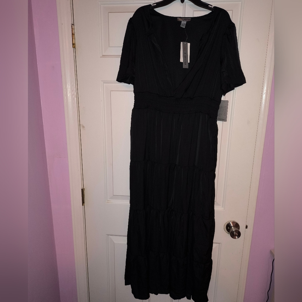 Elegant Black Dress